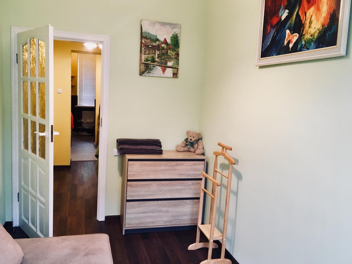 Modern Chaikovskogo Apartment Lviv Luaran gambar