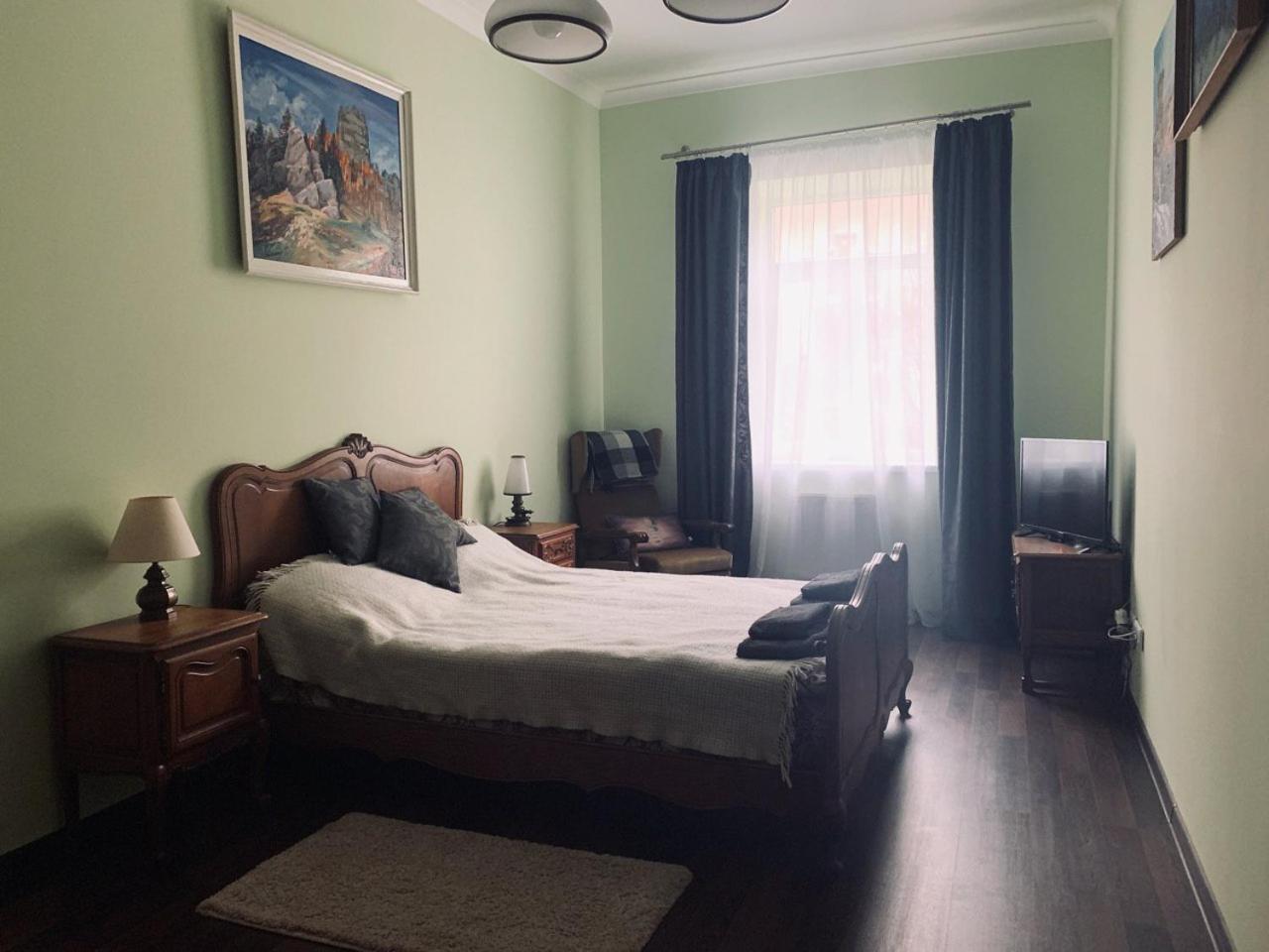 Modern Chaikovskogo Apartment Lviv Luaran gambar