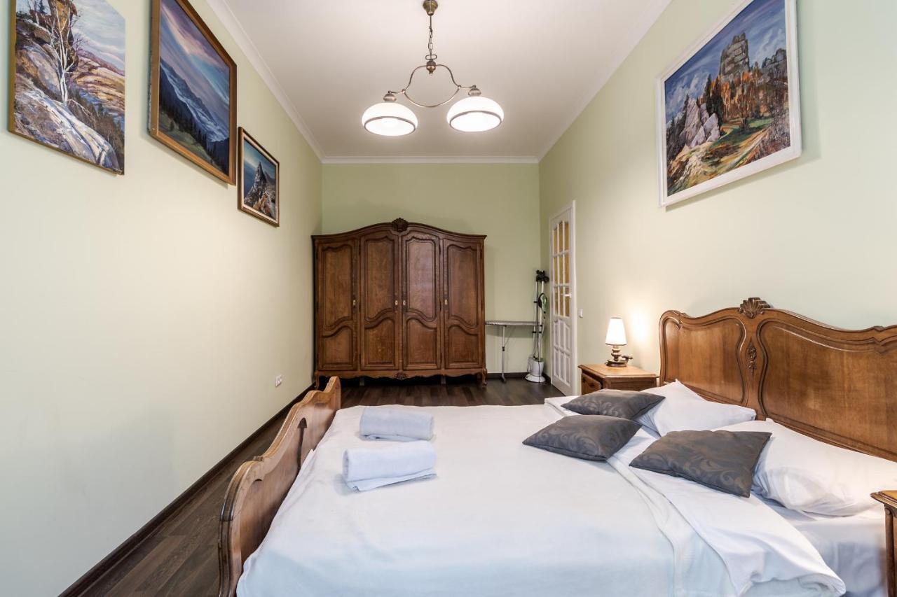 Modern Chaikovskogo Apartment Lviv Luaran gambar