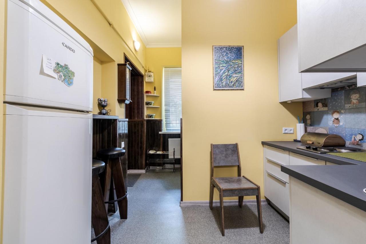 Modern Chaikovskogo Apartment Lviv Luaran gambar