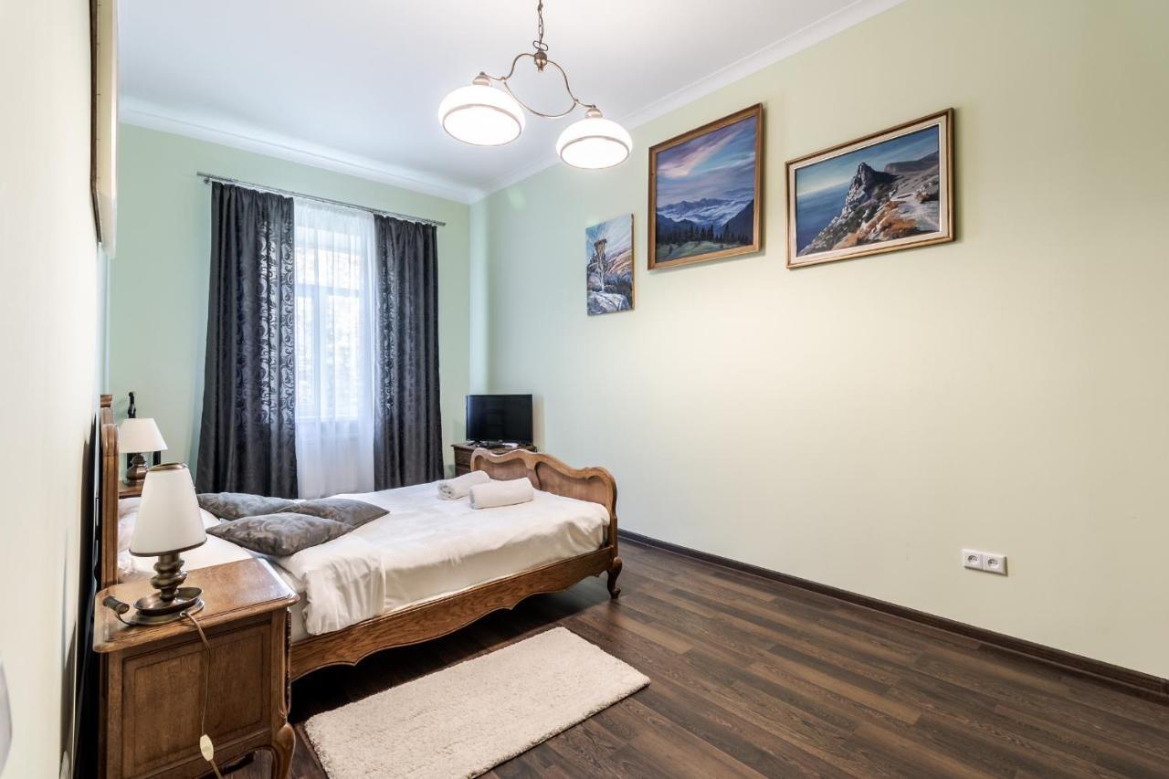 Modern Chaikovskogo Apartment Lviv Luaran gambar